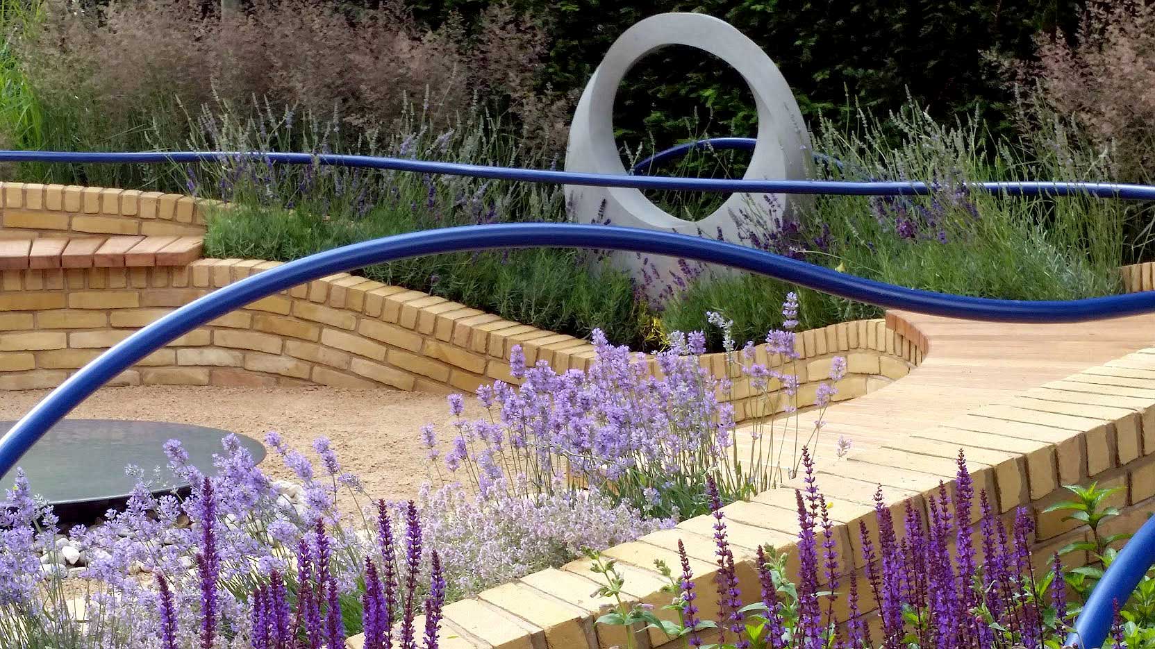 Show gardens. Rae Wilkinson Garden and Landscape Design Surrey, Sussex, Hampshire, London, South-East England
